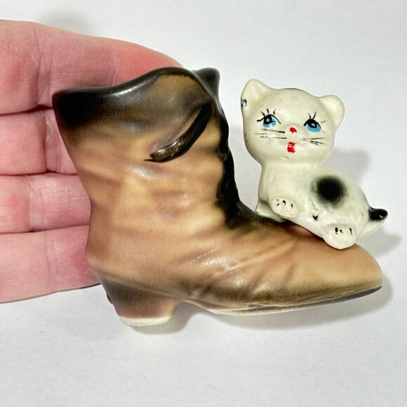 Norleans figural toothpick match holder ceramic porcelain kitten on boot figure - Picture 9 of 9